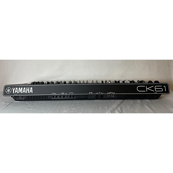 Used Yamaha Used Yamaha CK61 Keyboard Workstation