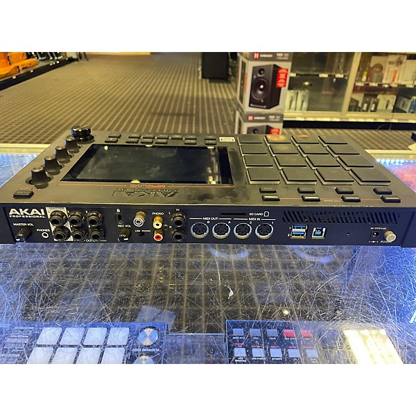 Used Akai Professional Used Akai Professional MPC Live Production Controller