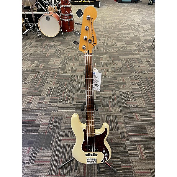 Used Fender Used Fender PLAYER PLUS ACTIVE PRECISION BASS Olympic White Electric Bass Guitar