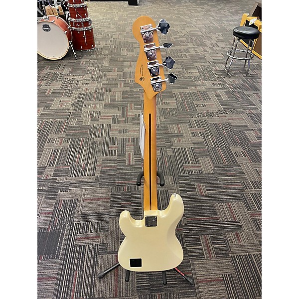 Used Fender Used Fender PLAYER PLUS ACTIVE PRECISION BASS Olympic White Electric Bass Guitar