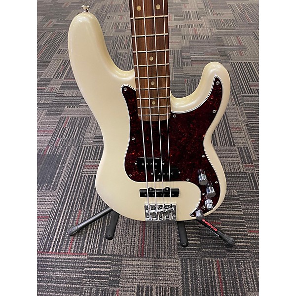 Used Fender Used Fender PLAYER PLUS ACTIVE PRECISION BASS Olympic White Electric Bass Guitar