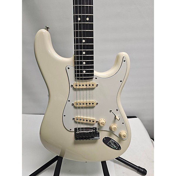 Used Fender Used Fender Artist Series Jeff Beck Stratocaster Olympic White Solid Body Electric Guitar