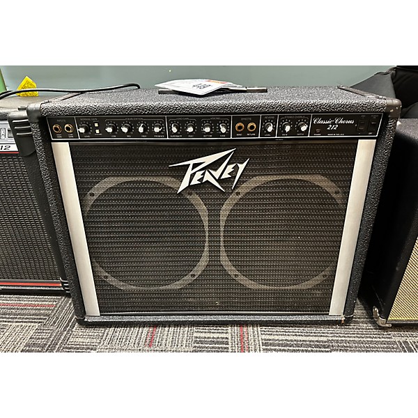 Used Peavey Used Peavey CLASSIC CHORUS 212 Guitar Combo Amp