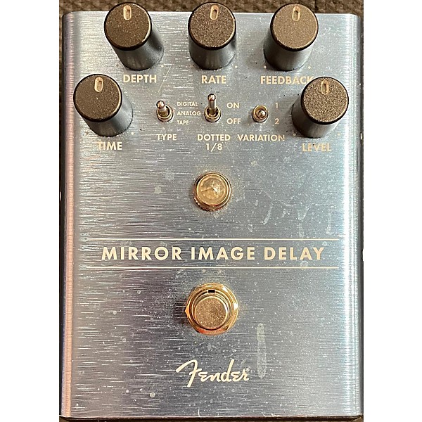 Used Fender Used Fender Mirror Image Delay Effect Pedal