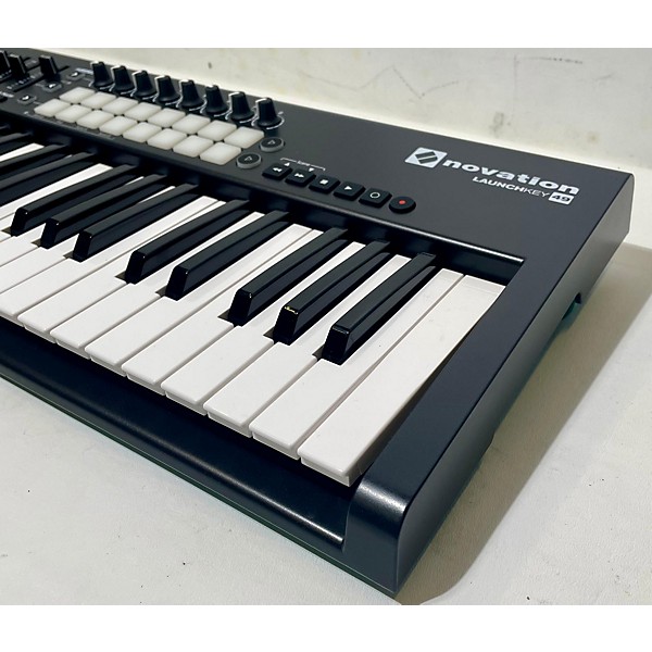 Used Novation Used Novation Launchkey 49 Key MkII MIDI Controller