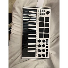 Used Akai Professional Used Akai Professional MPK Mini MIDI Controller