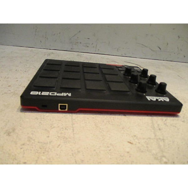 Used Akai Professional Used Akai Professional MPD218 MIDI Controller