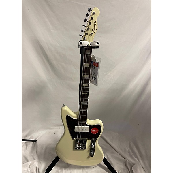 Used Squier Used Squier Paranormal Offset Telecaster Alpine White Solid Body Electric Guitar