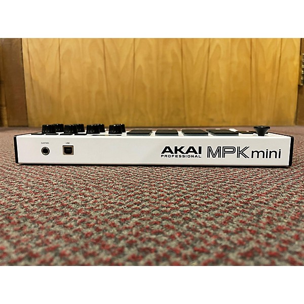 Used Akai Professional Used 2023 Akai Professional MPK Mini MKIII MIDI Controller