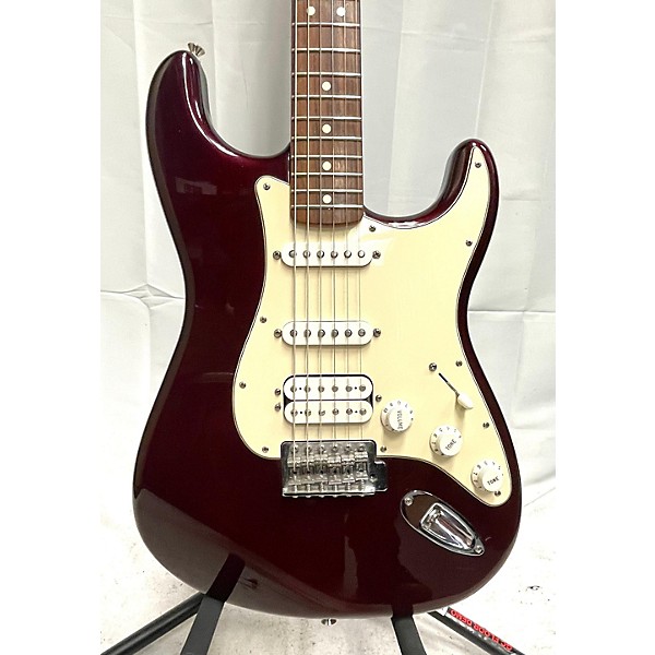 Used Fender Used 2009 Fender Player Stratocaster HSS Burgundy Solid Body Electric Guitar