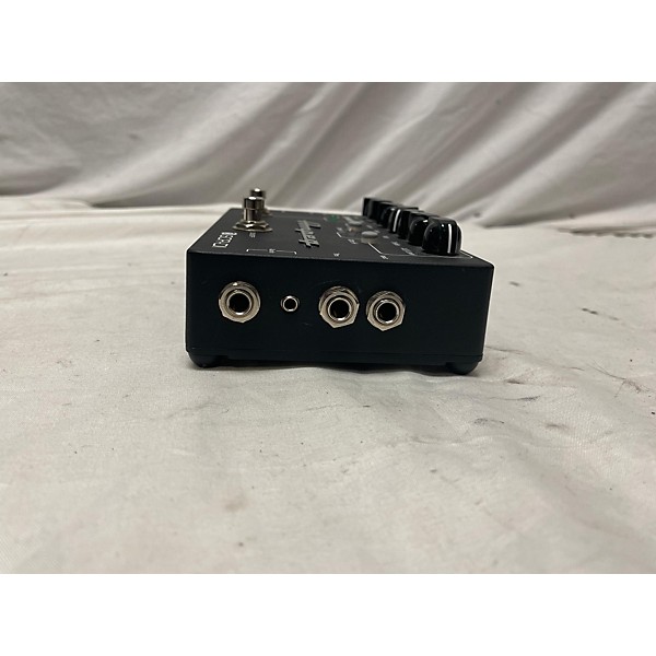 Used Ampeg Used Ampeg SCR-DI Guitar Preamp