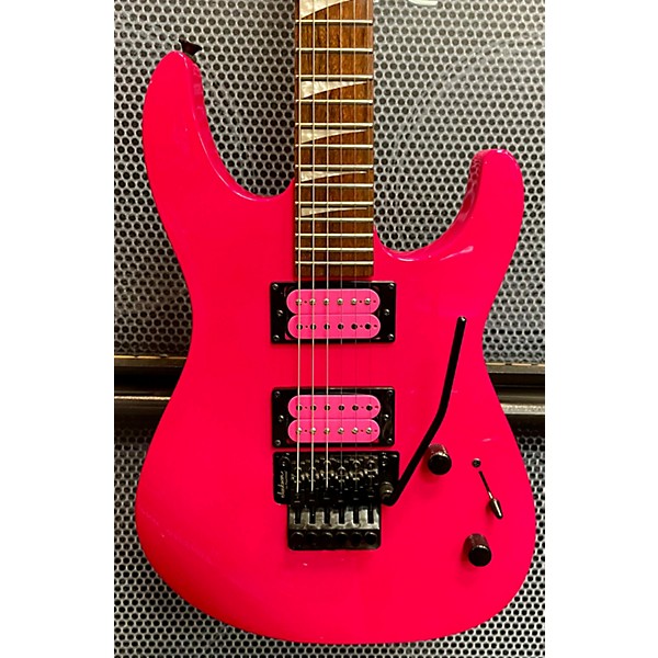 Used Jackson Used Jackson DK2XR HOT PINK Solid Body Electric Guitar