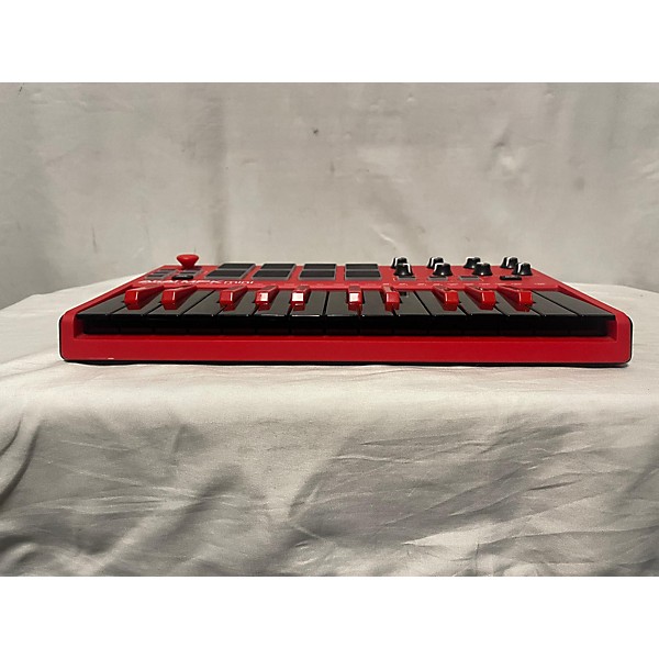 Used Akai Professional Used Akai Professional MPK Mini MKII MIDI Controller