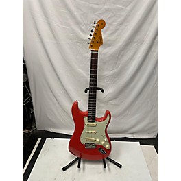 Used Fender Used 2022 Fender 1961 American Vintage II STRATOCASTER Fiesta Red Solid Body Electric Guitar