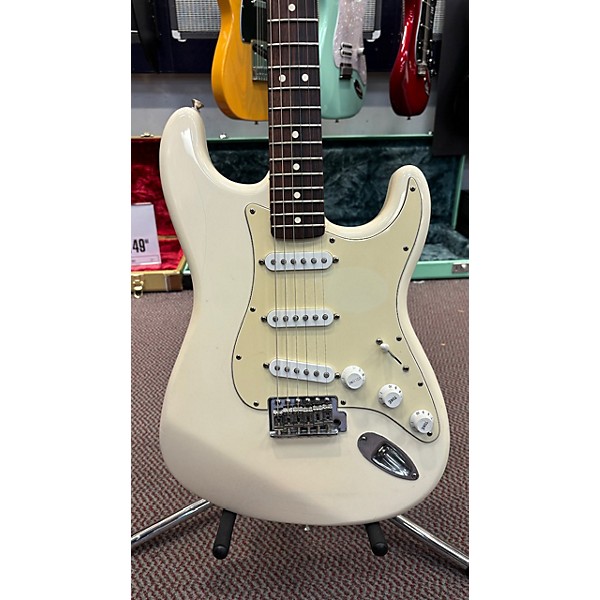 Used Fender Used Fender Standard Stratocaster OFF WHITE Solid Body Electric Guitar