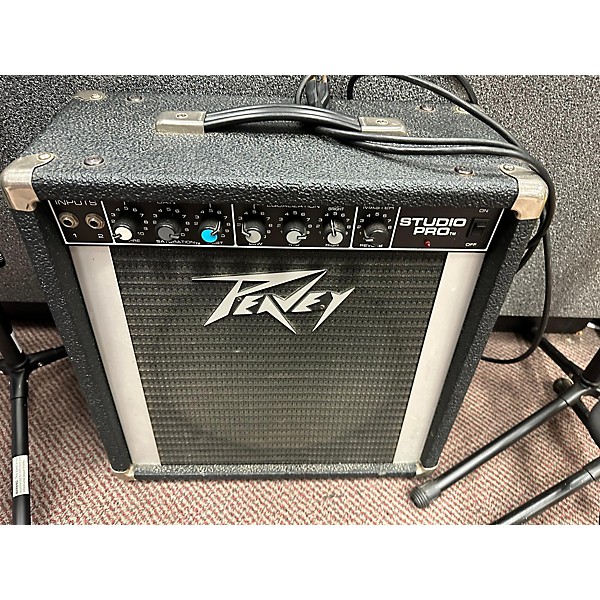 Used Peavey Used Peavey VYPR X1 Guitar Combo Amp