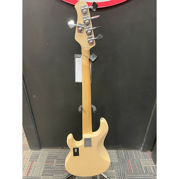 Used Sterling by Music Man Used Sterling By Music Man Ray5 5 String Vintage White Electric Bass Guitar