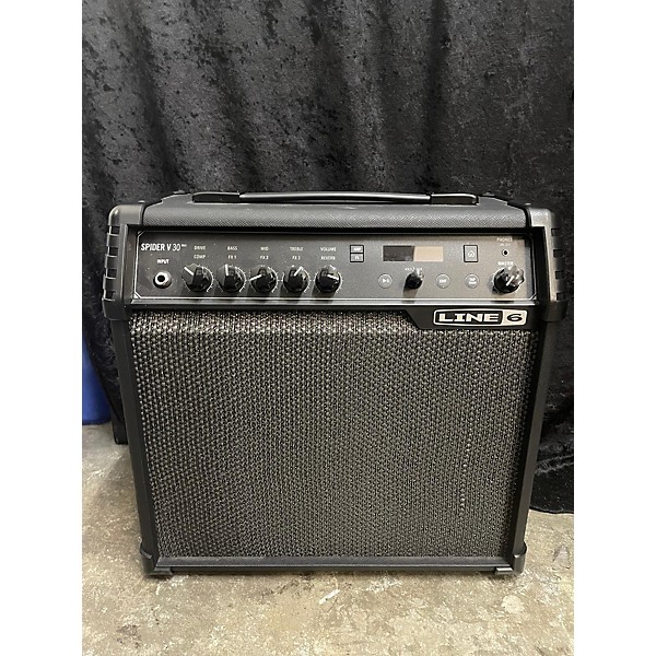 Used Line 6 Used Line 6 Spider V 30 1x8 Guitar Combo Amp