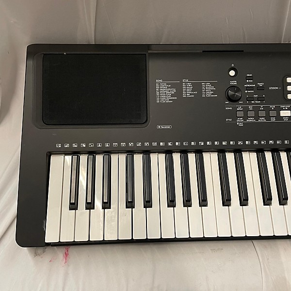 Used Yamaha PSREW310 76 Key Digital Piano