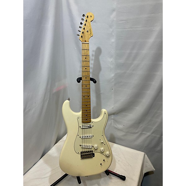 Used Fender Used  Fender EOB Stratocaster White