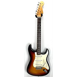 Used Fender Used Fender Classic Player '60s Stratocaster 2 Tone Sunburst Solid Body Electric Guitar