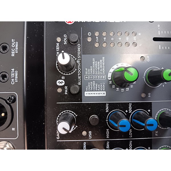 Used Harbinger LV14 Unpowered Mixer Guitar Center