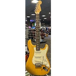 Used Fender Used 2001 Fender American Standard Stratocaster Natural Solid Body Electric Guitar