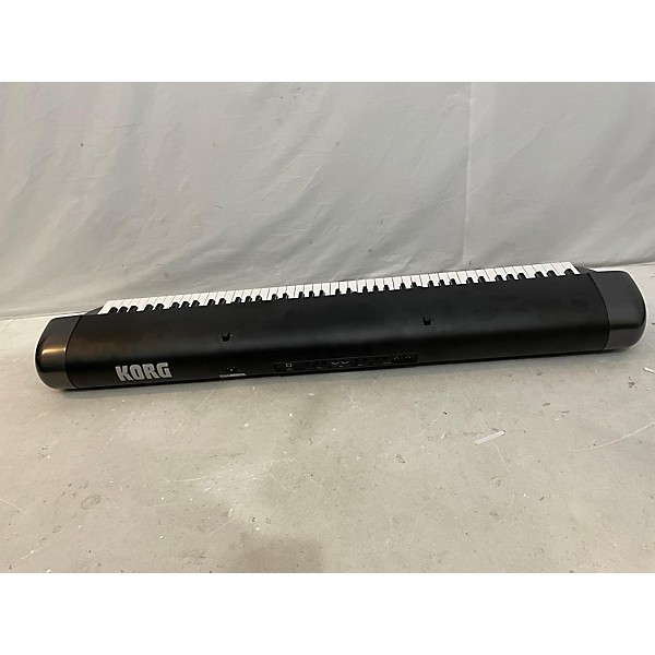 Used KORG SV2-88 Digital Piano