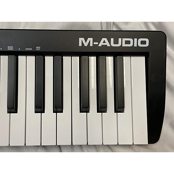 Used M-Audio KEYSTATION 61 MKIII MIDI Controller