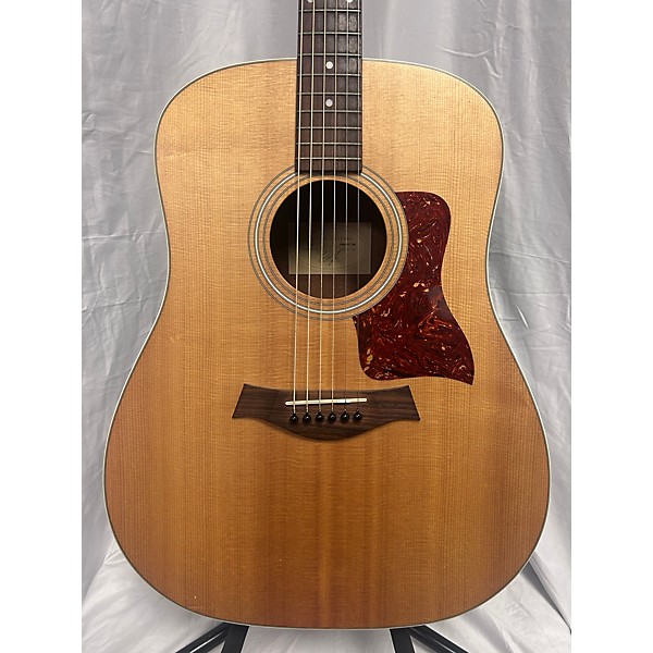 Used Taylor Used Taylor 210E Natural Acoustic Electric Guitar