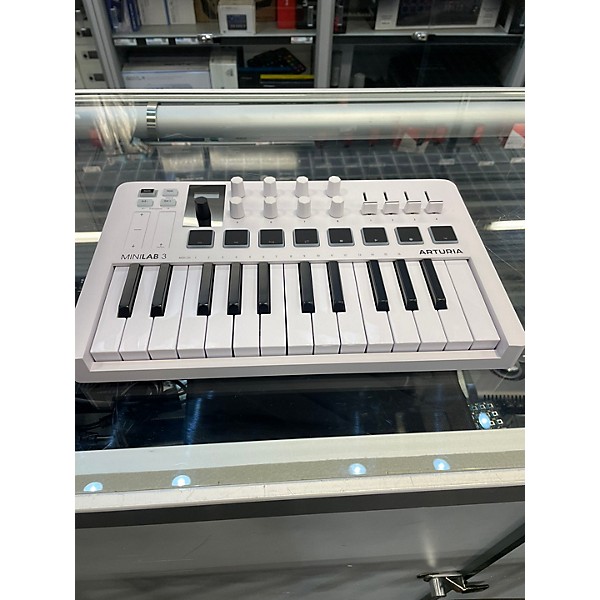 Used Arturia Used Arturia Minilab 3 MIDI Controller