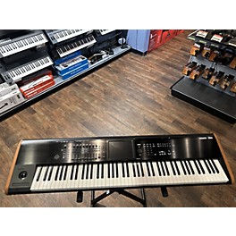 Used KORG Used KORG Kronos 2 88 Keyboard Workstation