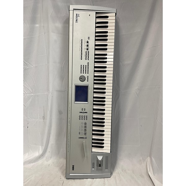 Used KORG Triton Pro 76 Key Keyboard Workstation