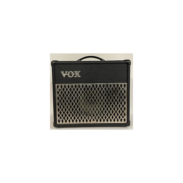 Used VOX DA15 Guitar Combo Amp