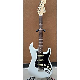 Used Fender Used Fender American Performer Stratocaster SSS Arctic White Solid Body Electric Guitar