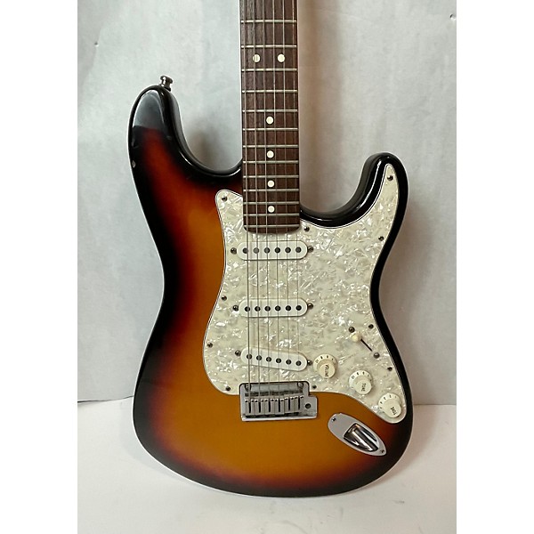 Vintage Fender Vintage 1992 Fender American Standard Stratocaster Sunburst Solid Body Electric Guitar