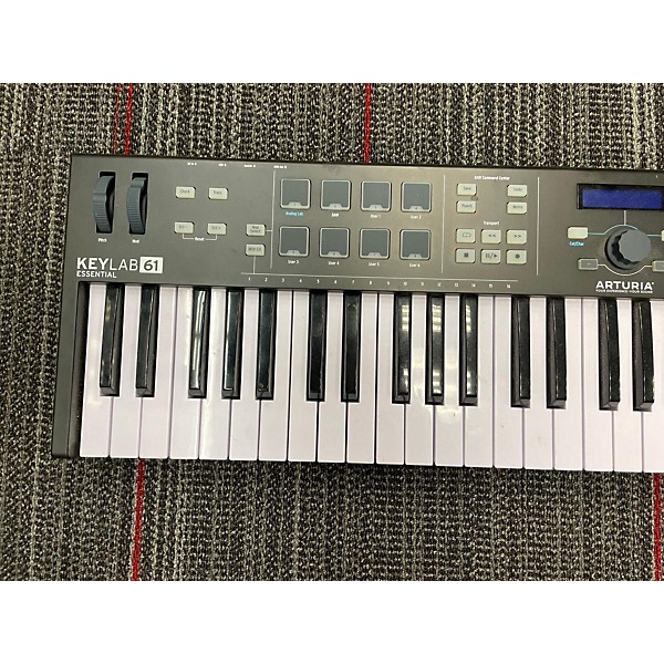 Used Arturia Used Arturia Keylab Essential 61 MIDI Controller