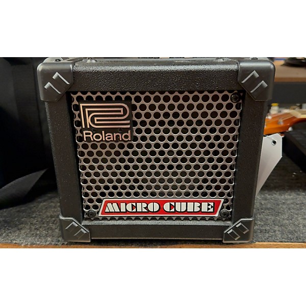 Used Roland Micro Cube Guitar Combo Amp