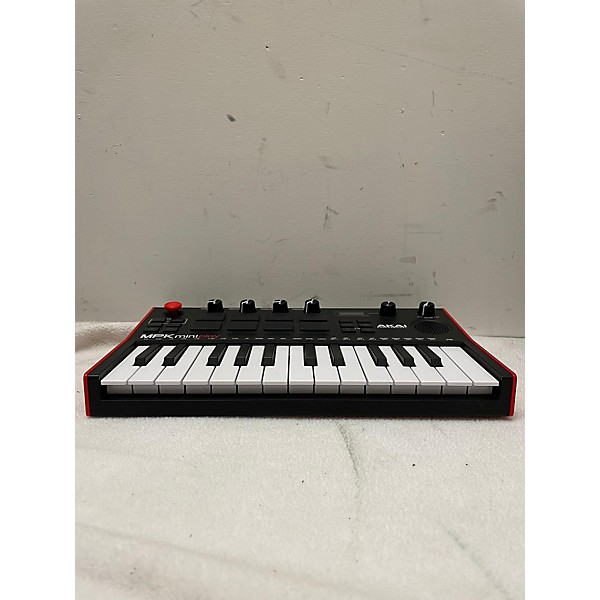 Used Akai Professional Used Akai Professional MPK MINI PLAY Keyboard Workstation