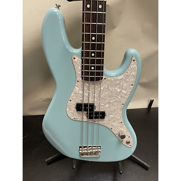 Used Fender Used 2008 Fender Mark Hoppus Signature Bass Blue Electric Bass Guitar