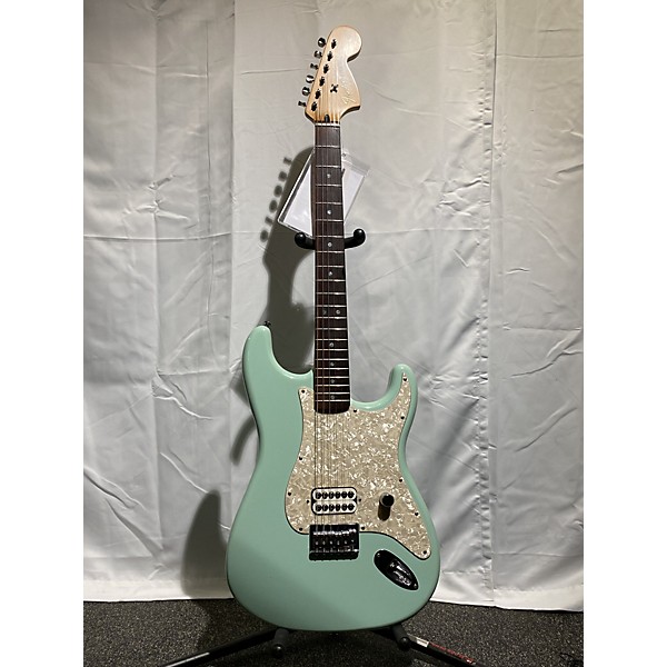 Used Fender Used Fender Tom Delonge Stratocaster Seafoam Green Solid Body Electric Guitar