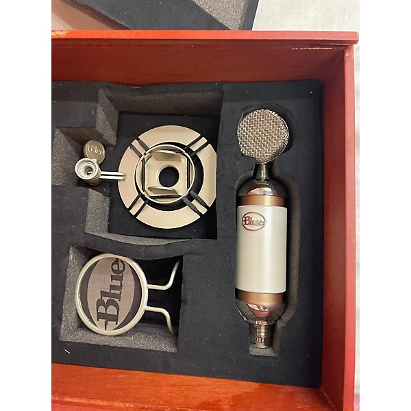 Used Blue SPARK LIMITED EDITION WHITE Condenser Microphone