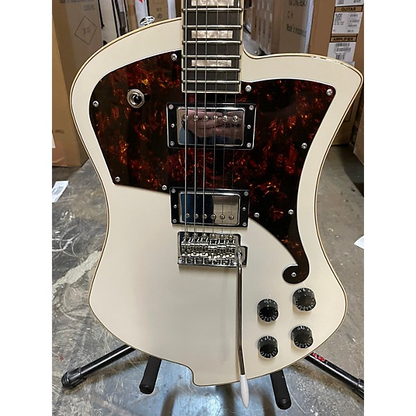 Used D'Angelico Used D'Angelico Premiere Series Ludlow Alpine White Solid Body Electric Guitar