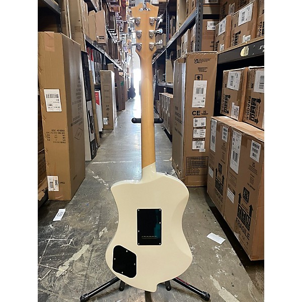 Used D'Angelico Used D'Angelico Premiere Series Ludlow Alpine White Solid Body Electric Guitar