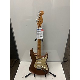 Used Fender Used Fender Custom Shop 94/95 American Classic Stratocaster Champagne Sparkle Solid Body Electric Guitar