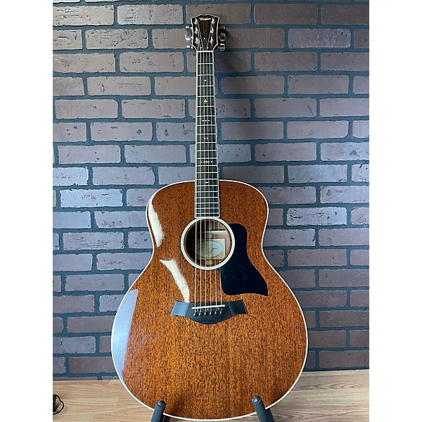 Used Taylor Used Taylor 526E Natural Acoustic Electric Guitar