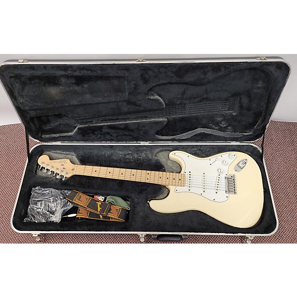 Used Fender Used Fender American Standard Stratocaster Olympic White Solid Body Electric Guitar