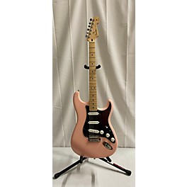 Used Fender Used Fender Player Stratocaster Shell Pink Solid Body Electric Guitar