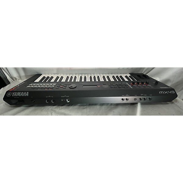 Used Yamaha MX49 49 Key Keyboard Workstation