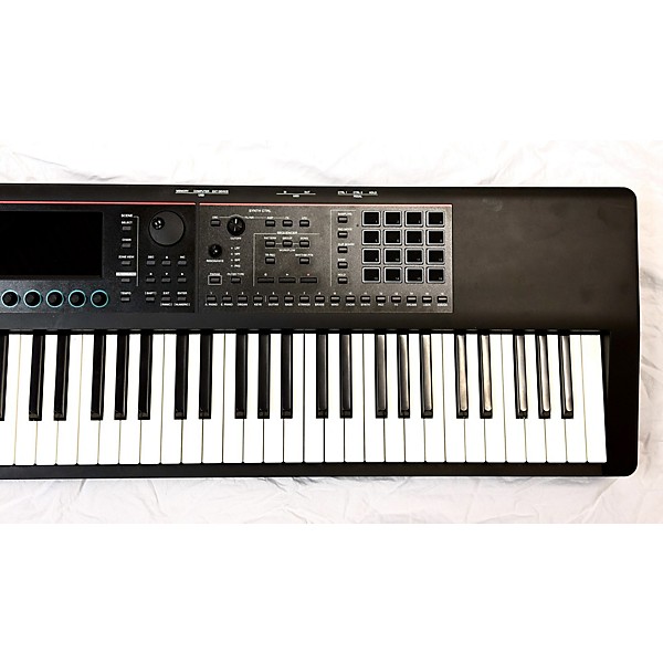 Used Roland Used Roland Fantom 08 Keyboard Workstation